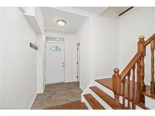 430 Laura Avenue, Kingston, ON - Indoor Photo Showing Other Room