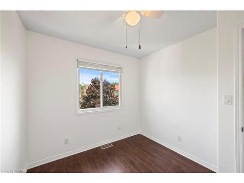 430 Laura Avenue, Kingston, ON - Indoor Photo Showing Other Room