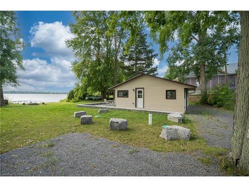 4113 County Rd 9, Napanee, ON - Outdoor