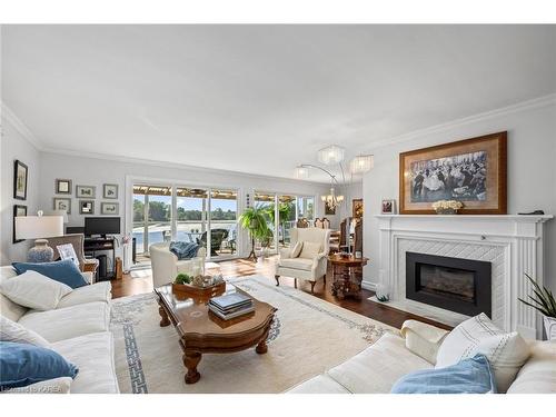 372 Dundas Street W, Napanee, ON - Indoor Photo Showing Living Room With Fireplace