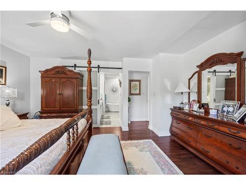 372 Dundas Street W, Napanee, ON - Indoor Photo Showing Bedroom