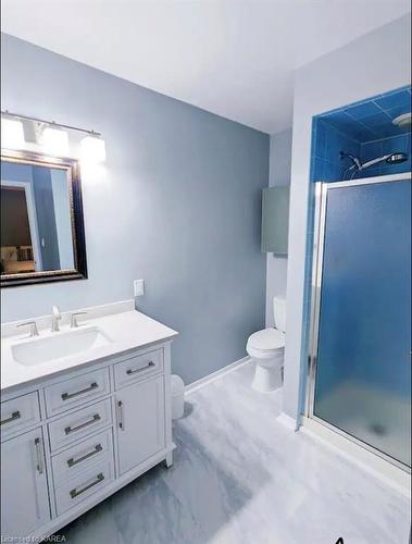 714 Portsmouth Avenue, Kingston, ON - Indoor Photo Showing Bathroom