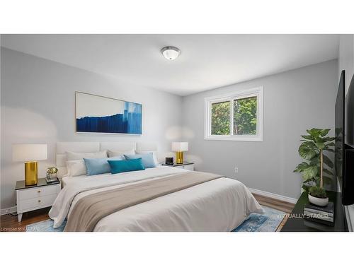 930 Oakview Avenue, Kingston, ON - Indoor Photo Showing Bedroom