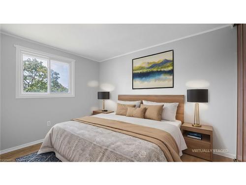 930 Oakview Avenue, Kingston, ON - Indoor Photo Showing Bedroom