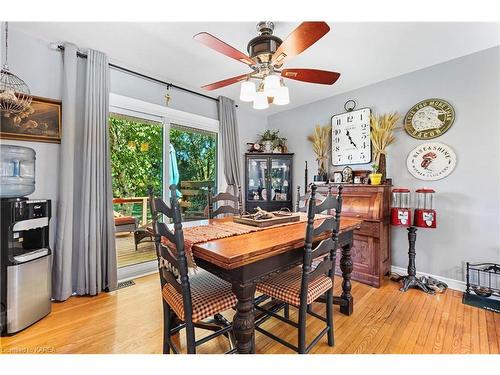 102 Wright Place, Napanee, ON - Indoor Photo Showing Dining Room