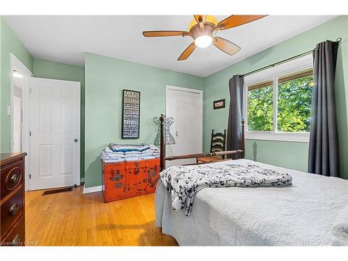 102 Wright Place, Napanee, ON - Indoor Photo Showing Bedroom