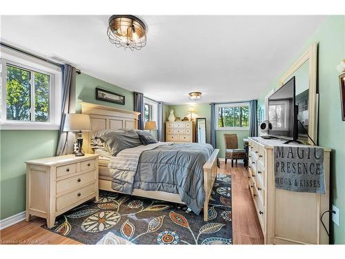 102 Wright Place, Napanee, ON - Indoor Photo Showing Bedroom