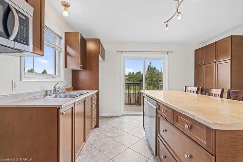 1509 Albany Drive, Kingston, ON - Indoor Photo Showing Kitchen With Double Sink