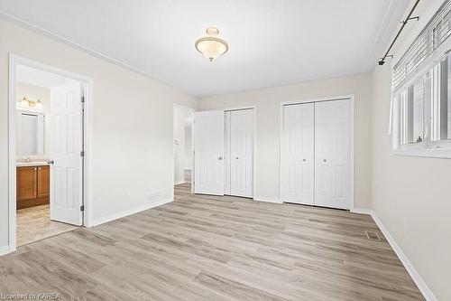 1509 Albany Drive, Kingston, ON - Indoor Photo Showing Bedroom