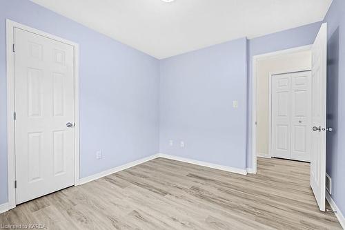 1509 Albany Drive, Kingston, ON - Indoor Photo Showing Other Room