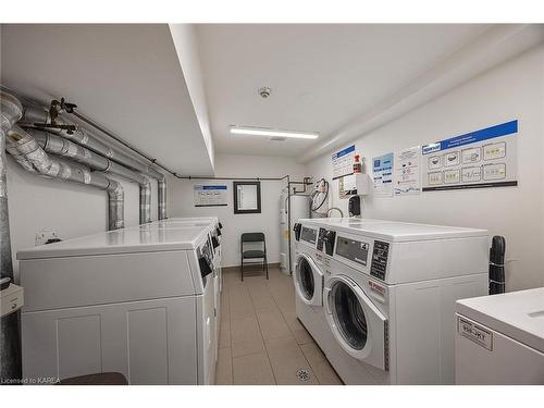 118-580 Armstrong Road, Kingston, ON - Indoor Photo Showing Laundry Room