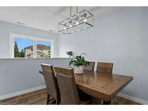 1902 Berrywood Crescent, Kingston, ON - Indoor Photo Showing Dining Room