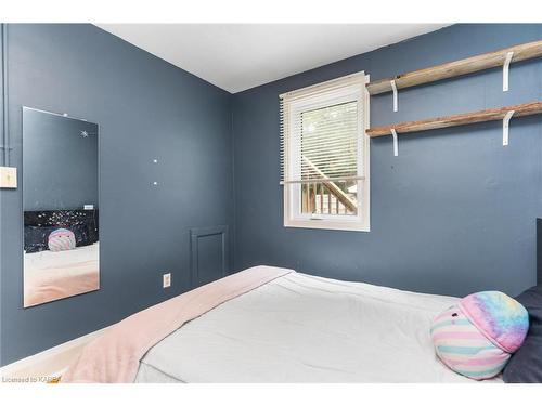 205 Adelaide Street, Kingston, ON - Indoor Photo Showing Bedroom