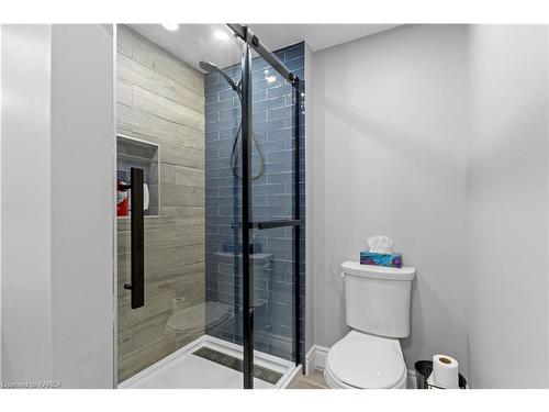 581 Concession Road 8, Westport, ON - Indoor Photo Showing Bathroom