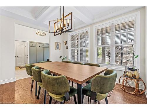 413 Westgate Court, Kingston, ON - Indoor Photo Showing Dining Room