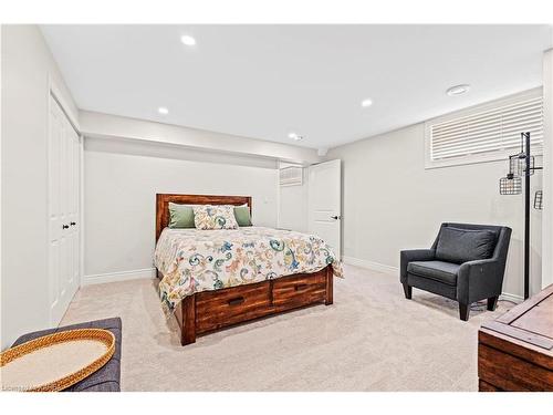 413 Westgate Court, Kingston, ON - Indoor Photo Showing Bedroom