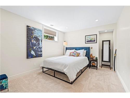 413 Westgate Court, Kingston, ON - Indoor Photo Showing Bedroom