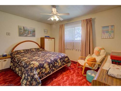 258 Arthur Street, Gananoque, ON - Indoor Photo Showing Bedroom