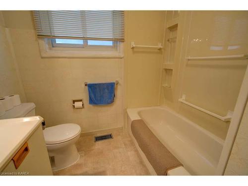 258 Arthur Street, Gananoque, ON - Indoor Photo Showing Bathroom