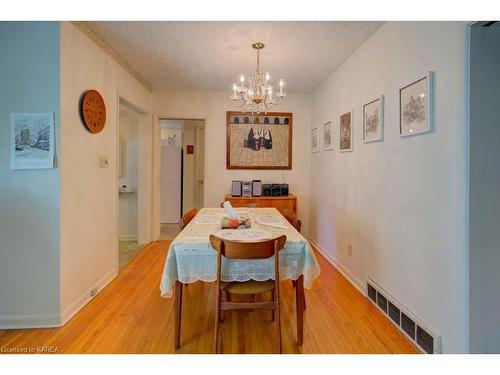 258 Arthur Street, Gananoque, ON - Indoor Photo Showing Dining Room