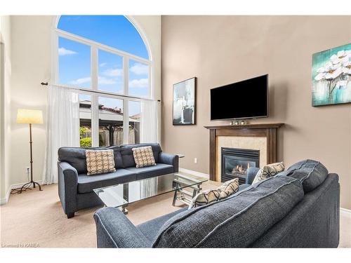 397 Cavendish Crescent, Kingston, ON - Indoor Photo Showing Living Room With Fireplace