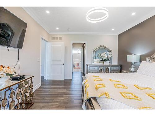 78 Aragon Road, Glenburnie, ON - Indoor Photo Showing Bedroom