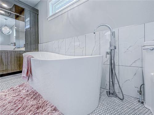 78 Aragon Road, Glenburnie, ON - Indoor Photo Showing Bathroom