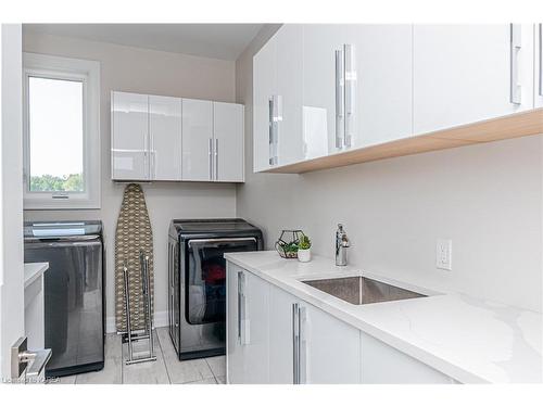 78 Aragon Road, Glenburnie, ON - Indoor Photo Showing Laundry Room