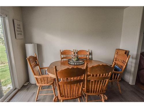 7072 County Road 2, Morven, ON - Indoor Photo Showing Dining Room