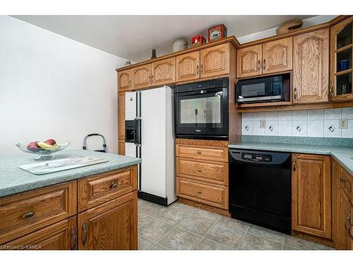 2018 County Road 9 Road, Greater Napanee, ON - Indoor Photo Showing Kitchen