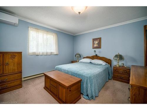 2018 County Road 9 Road, Greater Napanee, ON - Indoor Photo Showing Bedroom