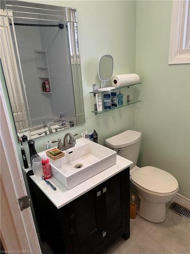 771 Ashwood Drive, Kingston, ON - Indoor Photo Showing Bathroom