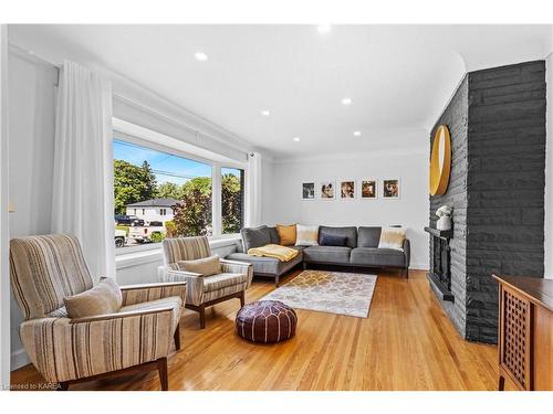 162 Fairview Road, Kingston, ON - Indoor Photo Showing Living Room With Fireplace