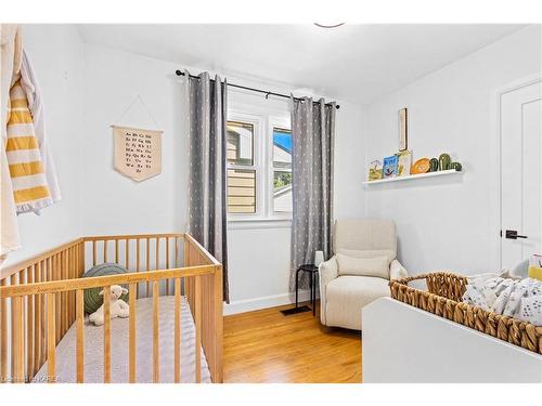 162 Fairview Road, Kingston, ON - Indoor Photo Showing Bedroom