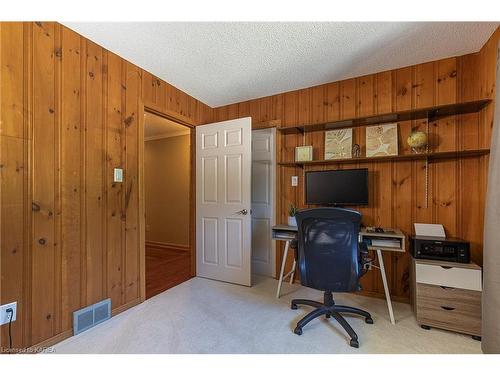 31 Chisamore Pt Rd, Gananoque, ON - Indoor Photo Showing Office