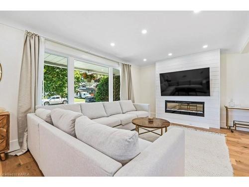 265 Bicknell Crescent, Kingston, ON - Indoor Photo Showing Living Room With Fireplace