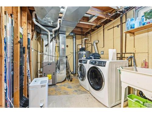 265 Bicknell Crescent, Kingston, ON - Indoor Photo Showing Laundry Room