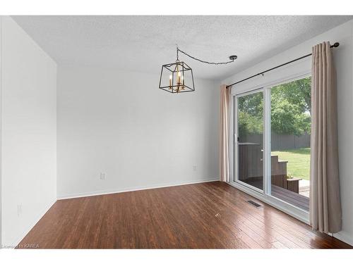 11 Sunny Acres Road, Kingston, ON - Indoor Photo Showing Other Room