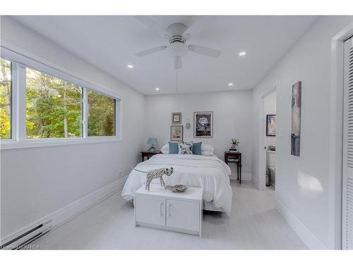 1678 South Boulevard, Kingston, ON - Indoor Photo Showing Bedroom