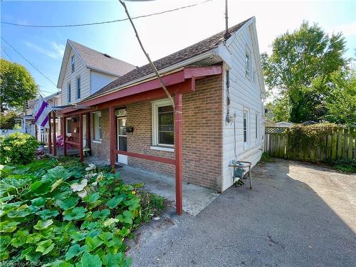 54 John Street, Kingston, ON - Outdoor