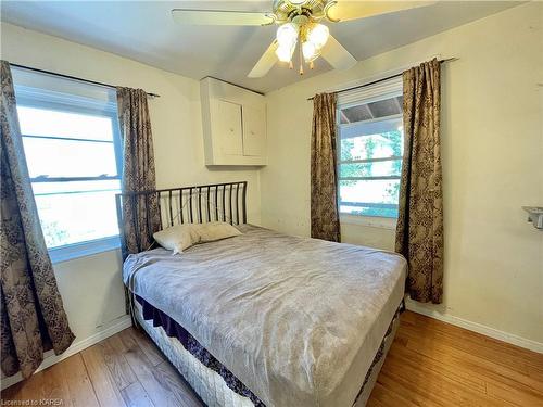 54 John Street, Kingston, ON - Indoor Photo Showing Bedroom