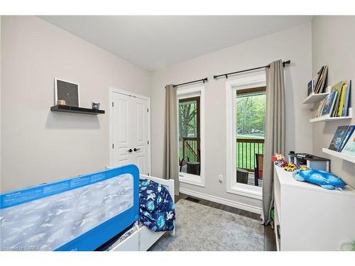 8 Enchanted Lane, Perth Road Village, ON - Indoor Photo Showing Bedroom