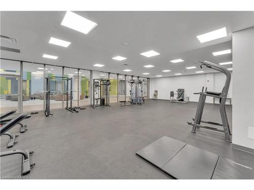 723-652 Princess Street, Kingston, ON - Indoor Photo Showing Gym Room