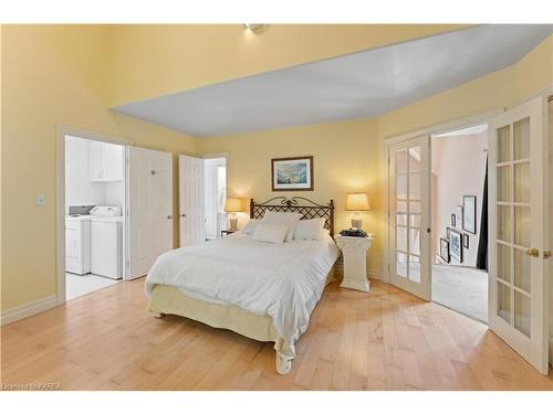 5209 Highway 15, Kingston, ON - Indoor Photo Showing Bedroom