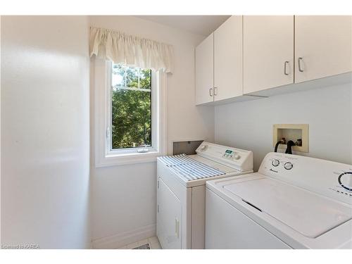 5209 Highway 15, Kingston, ON - Indoor Photo Showing Laundry Room