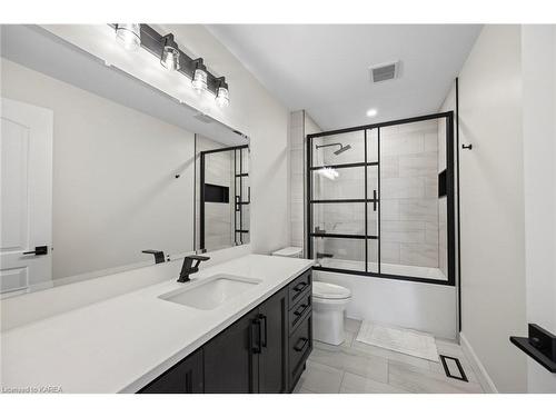 236 Mill Pond Place, Kingston, ON - Indoor Photo Showing Bathroom