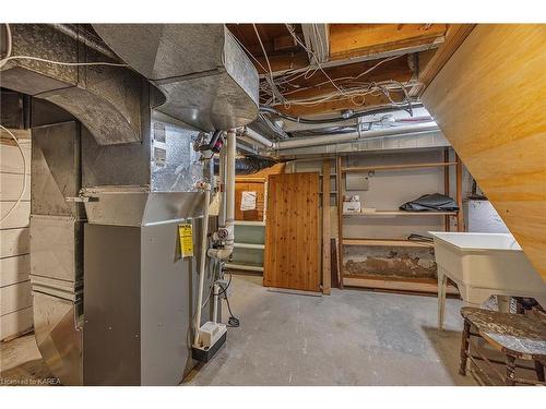 25 Helen Street, Kingston, ON - Indoor Photo Showing Basement