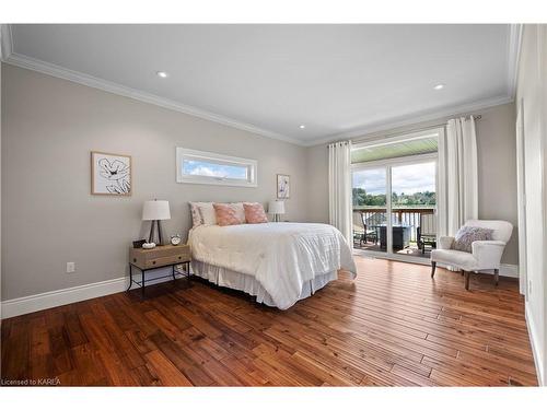 474 Dundas Street, Napanee, ON - Indoor Photo Showing Bedroom