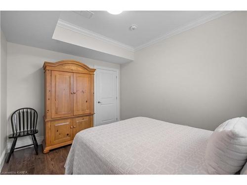 474 Dundas Street, Napanee, ON - Indoor Photo Showing Bedroom