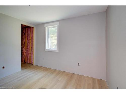 45 Spencer Avenue, Cloyne, ON - Indoor Photo Showing Other Room